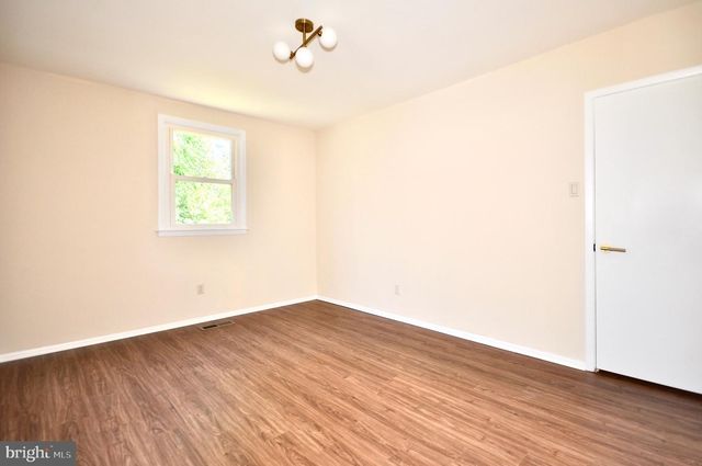 15155 MILFORD ST, Philadelphia, PA 19116