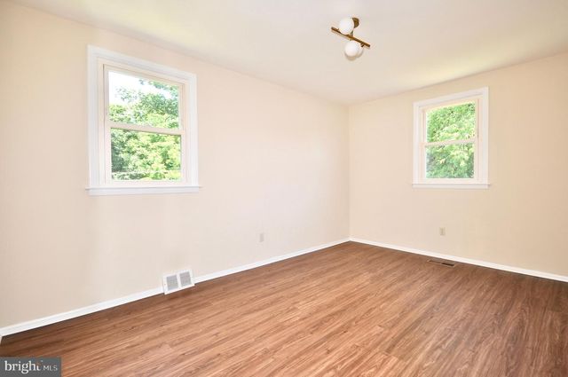 15155 MILFORD ST, Philadelphia, PA 19116