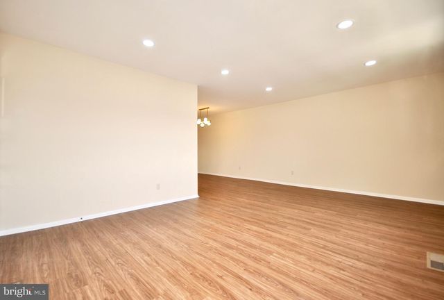 15155 MILFORD ST, Philadelphia, PA 19116