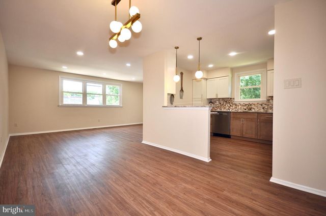 15155 MILFORD ST, Philadelphia, PA 19116