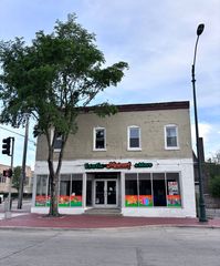 266 E CASS Street, Joliet, IL 60432