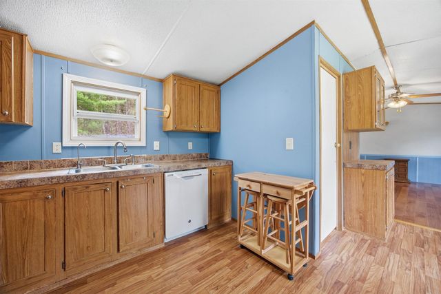 215 Leavitt Road, Pittsfield, NH 03263