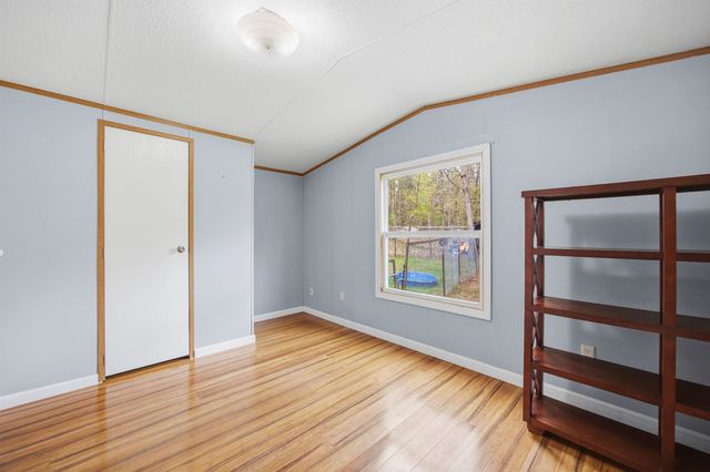 215 Leavitt Road, Pittsfield, NH 03263