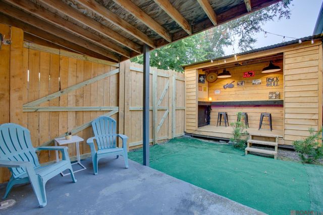 813 Jackson Ave, New Orleans, LA 70130