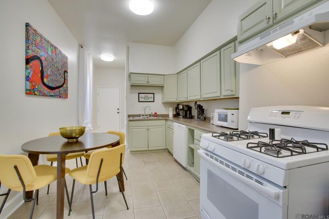 813 Jackson Ave, New Orleans, LA 70130