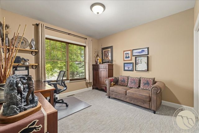 1215 Vineyard Way, Billings, MT 59106