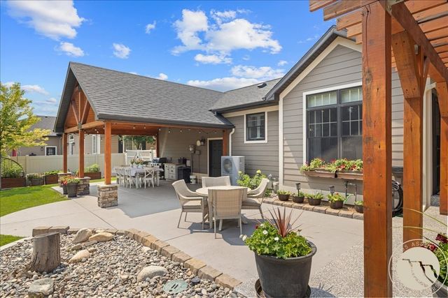 1215 Vineyard Way, Billings, MT 59106