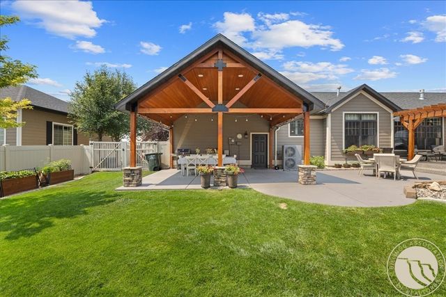 1215 Vineyard Way, Billings, MT 59106