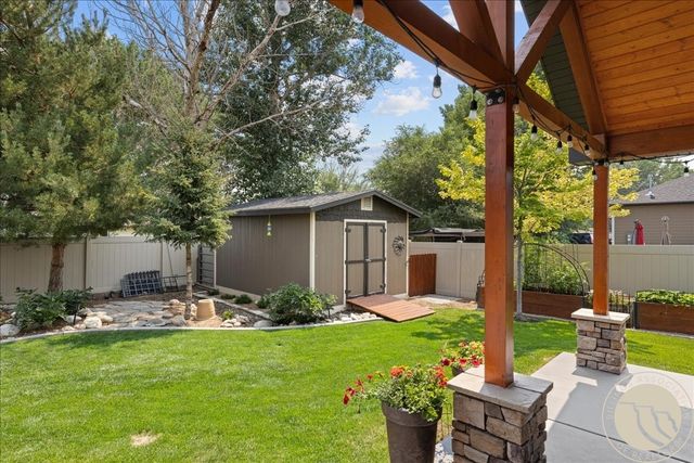 1215 Vineyard Way, Billings, MT 59106