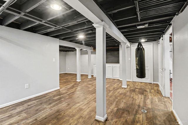 304 Chestnut Street, Wyandotte, MI 48192