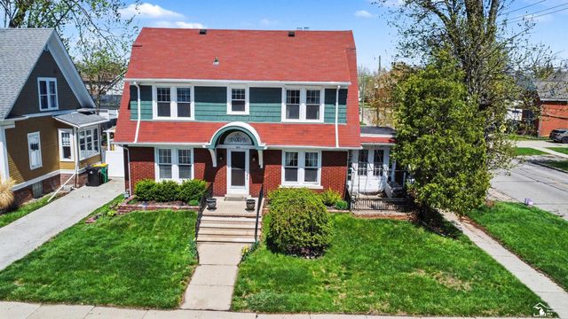 304 Chestnut Street, Wyandotte, MI 48192