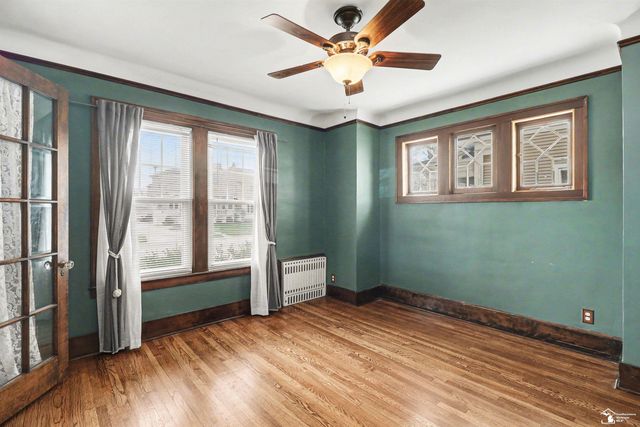 304 Chestnut Street, Wyandotte, MI 48192
