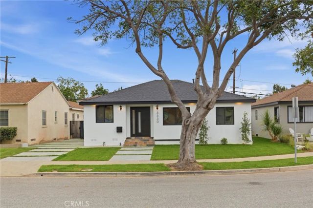 3330 Delaware Avenue, Santa Monica, CA 90404