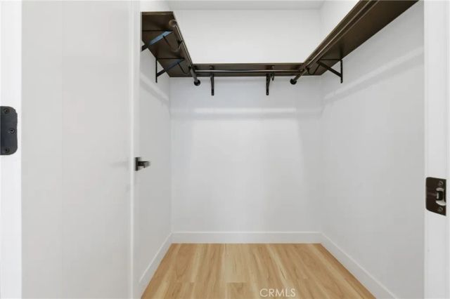 3330 Delaware Avenue, Santa Monica, CA 90404