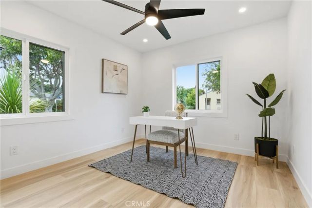 3330 Delaware Avenue, Santa Monica, CA 90404