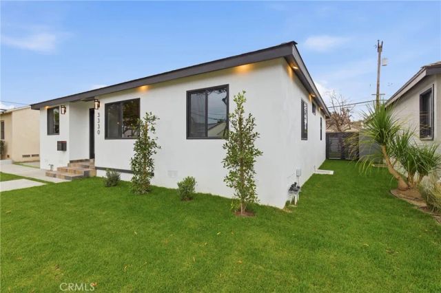 3330 Delaware Avenue, Santa Monica, CA 90404