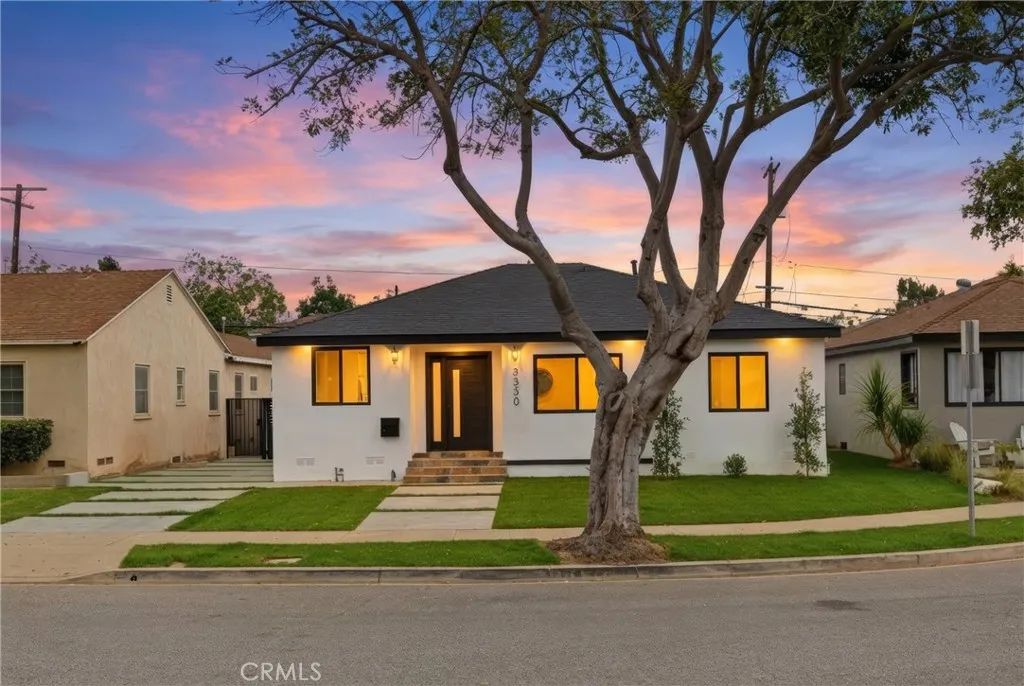 3330 Delaware Avenue, Santa Monica, CA 90404