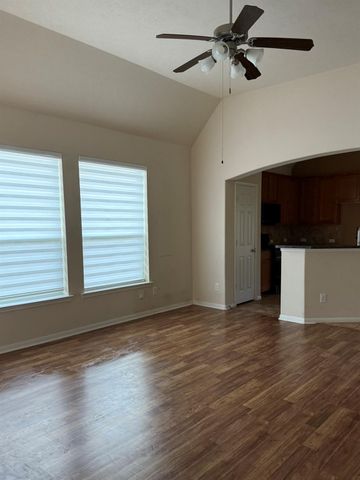 1818 Sonoma Breeze Drive, Houston, TX 77049