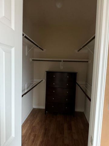 1818 Sonoma Breeze Drive, Houston, TX 77049