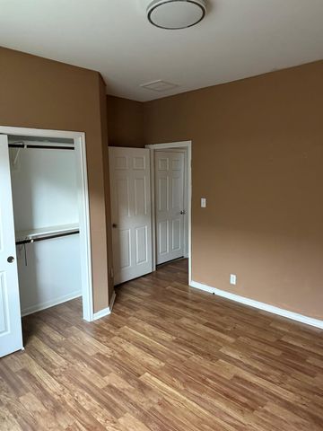 1818 Sonoma Breeze Drive, Houston, TX 77049