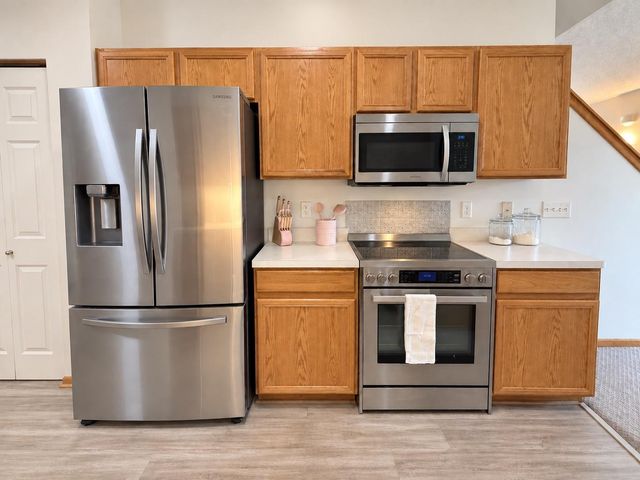11193 204th Street W 201, Lakeville, MN 55044