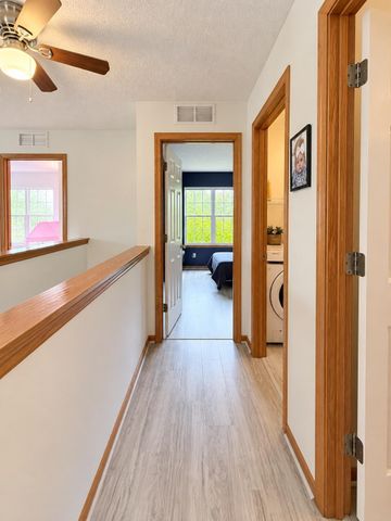 11193 204th Street W 201, Lakeville, MN 55044