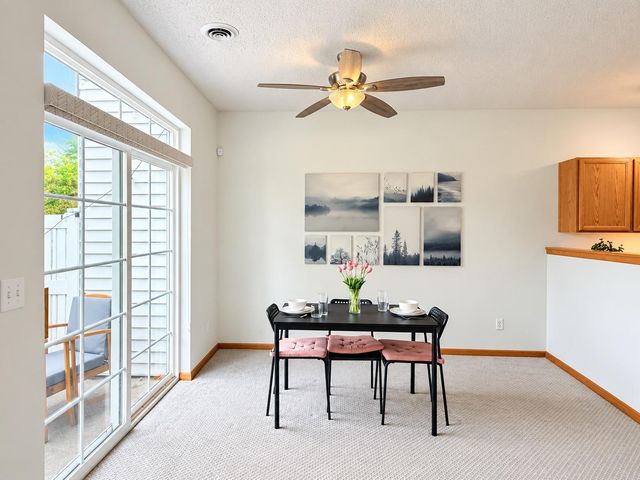 11193 204th Street W 201, Lakeville, MN 55044