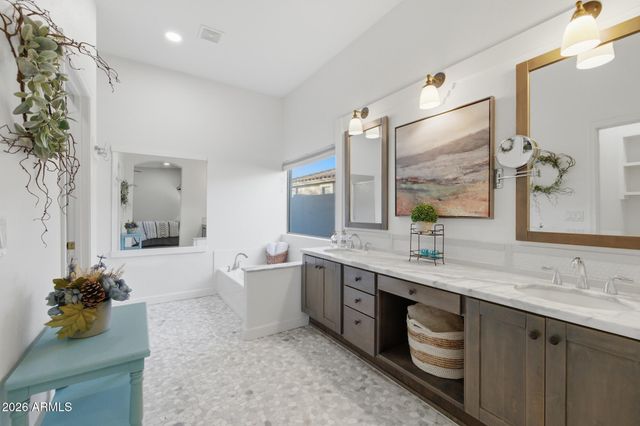 5075 S CASA PRIETO Drive, Gold Canyon, AZ 85118