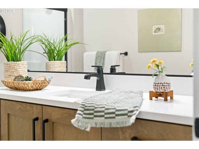 2885 Nw 114TH Ter, Portland, OR 97229