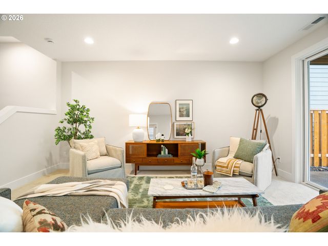 2885 Nw 114TH Ter, Portland, OR 97229