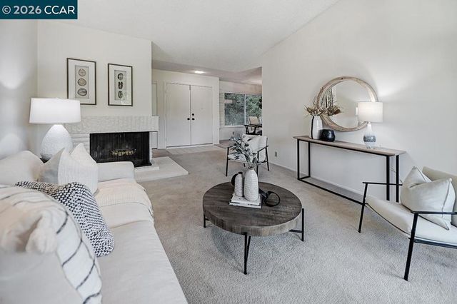 2175 Cactus Ct 1, Walnut Creek, CA 94595