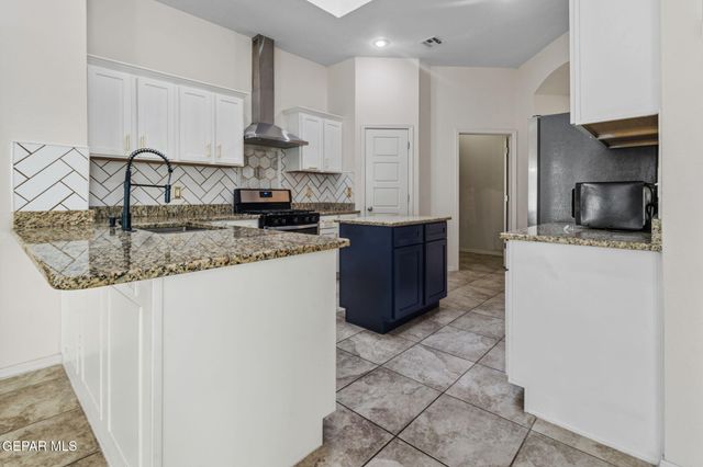 12605 AZULEJOS Street, El Paso, TX 79928