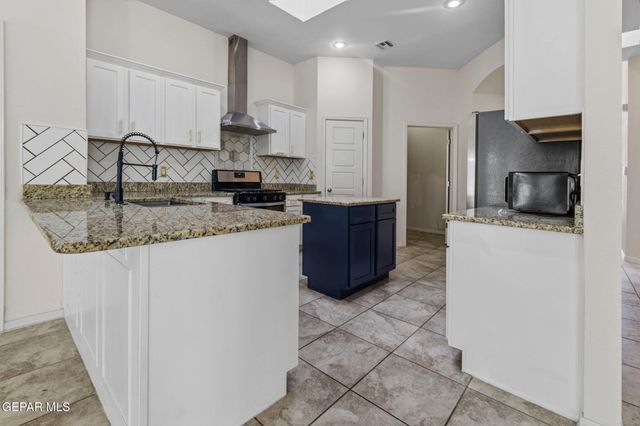 12605 AZULEJOS Street, El Paso, TX 79928