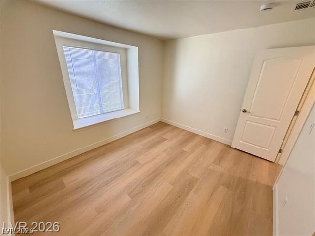 7200 Pirates Cove 2033, Las Vegas, NV 89145