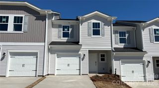 9012 Foggy Brook Loop, Charlotte, NC 28216