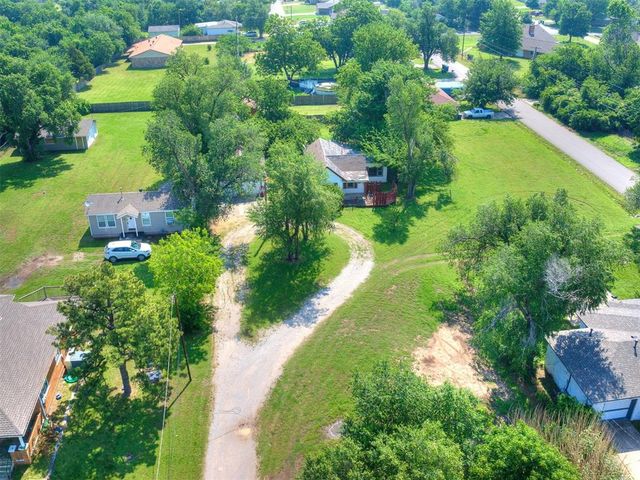 816 S Sooner Road, Midwest City, OK 73110