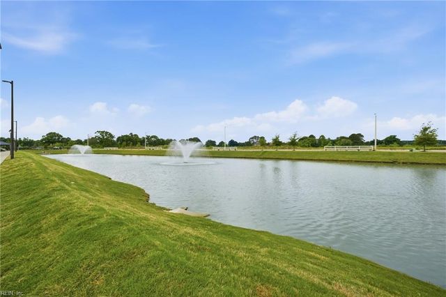 421 Life Tree TRL, Chesapeake, VA 23323