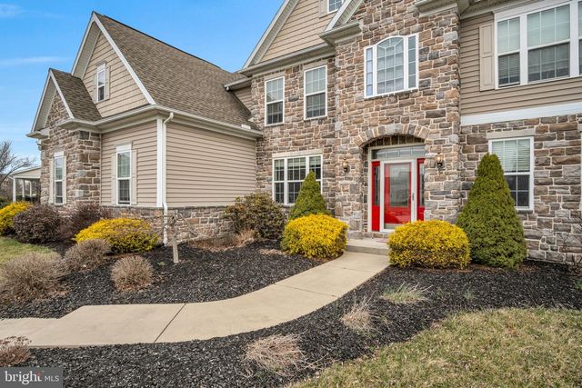 47 COUNTRY SIDE DRIVE, Carlisle, PA 17013