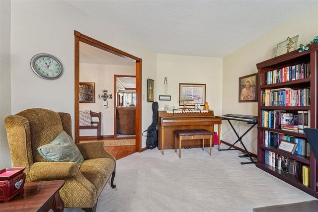 2305 E Main Street, Shawnee, OK 74801