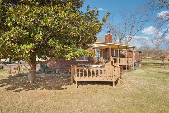 2305 E Main Street, Shawnee, OK 74801