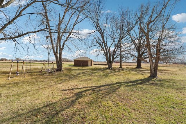 2305 E Main Street, Shawnee, OK 74801