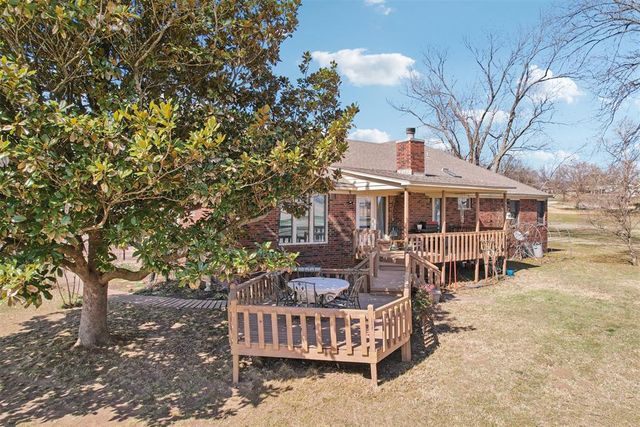 2305 E Main Street, Shawnee, OK 74801