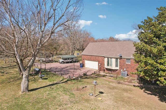 2305 E Main Street, Shawnee, OK 74801