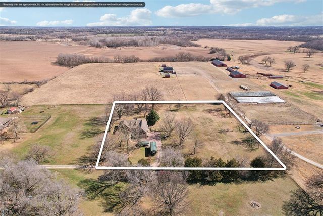 2305 E Main Street, Shawnee, OK 74801
