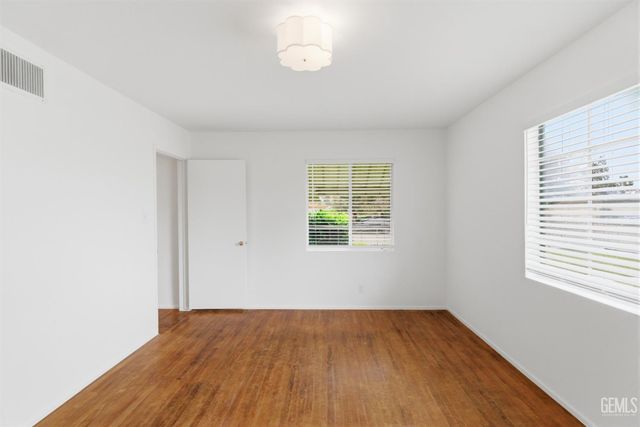 4629 Fishering Drive, Bakersfield, CA 93309