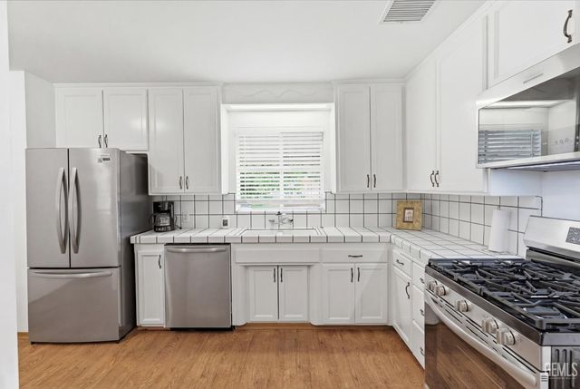 4629 Fishering Drive, Bakersfield, CA 93309