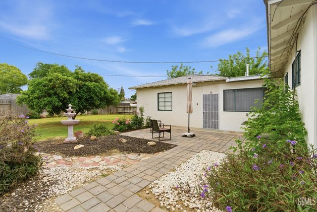 4629 Fishering Drive, Bakersfield, CA 93309