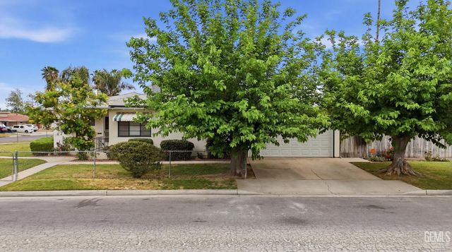 4629 Fishering Drive, Bakersfield, CA 93309