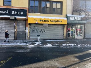 6 N Broadway, Yonkers, NY 10701