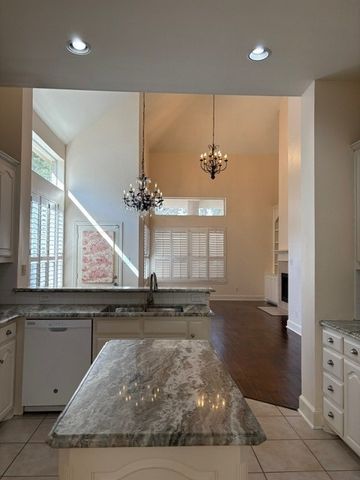 5357 GATESWORTH Lane, Dallas, TX 75287